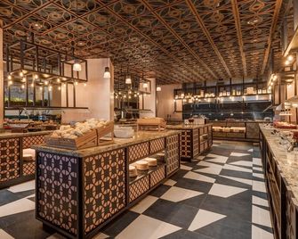 إيهس أوديسي هوتل - Saint Paul’s Bay - بار
