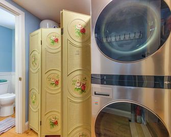 Cozy Ski Retreat! 3 Mi to Okemo Mtn Slopes - Ludlow - Laundry facility