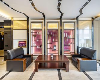 Lavande Hotel Hangzhou Xiaoshan International Airport - Hangzhou - Lobby