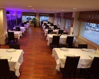 Sun Inn Hotel - İskenderun - Restaurant