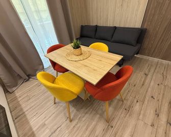 Th Luxury Rooms - Giardini Naxos - Sala pranzo