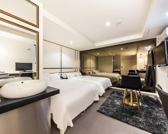 Life Hotel Raha - Seul - Dormitor