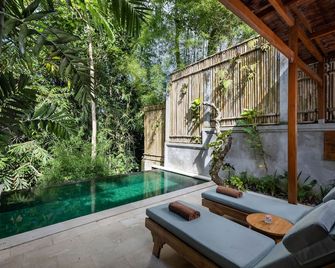 Dinara Ubud - Ubud - Piscina