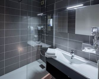 Logis Hotel Noemys Brive - Restaurant Le Teinchurier - Brive-la-Gaillarde - Bad