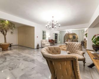 Parosland Hotel - Aliki
