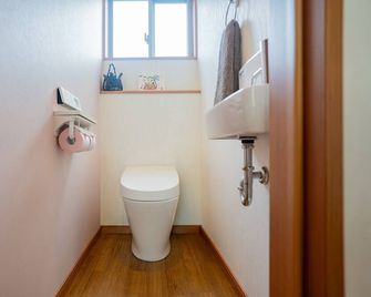 Yamagata Ryukyu Hatago Onnason With Pool - Onna - Baño