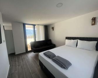 Altin Konaklari - Akyaka - Bedroom