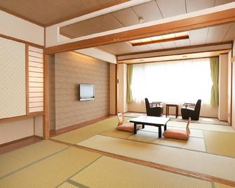 Higashiyama Park Hotel Shinfugetsu - Aizuwakamatsu - Вітальня