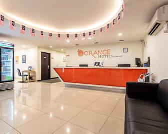 Orange Hotel Kota Kemuning @ Shah Alam - Shah Alam - Front desk