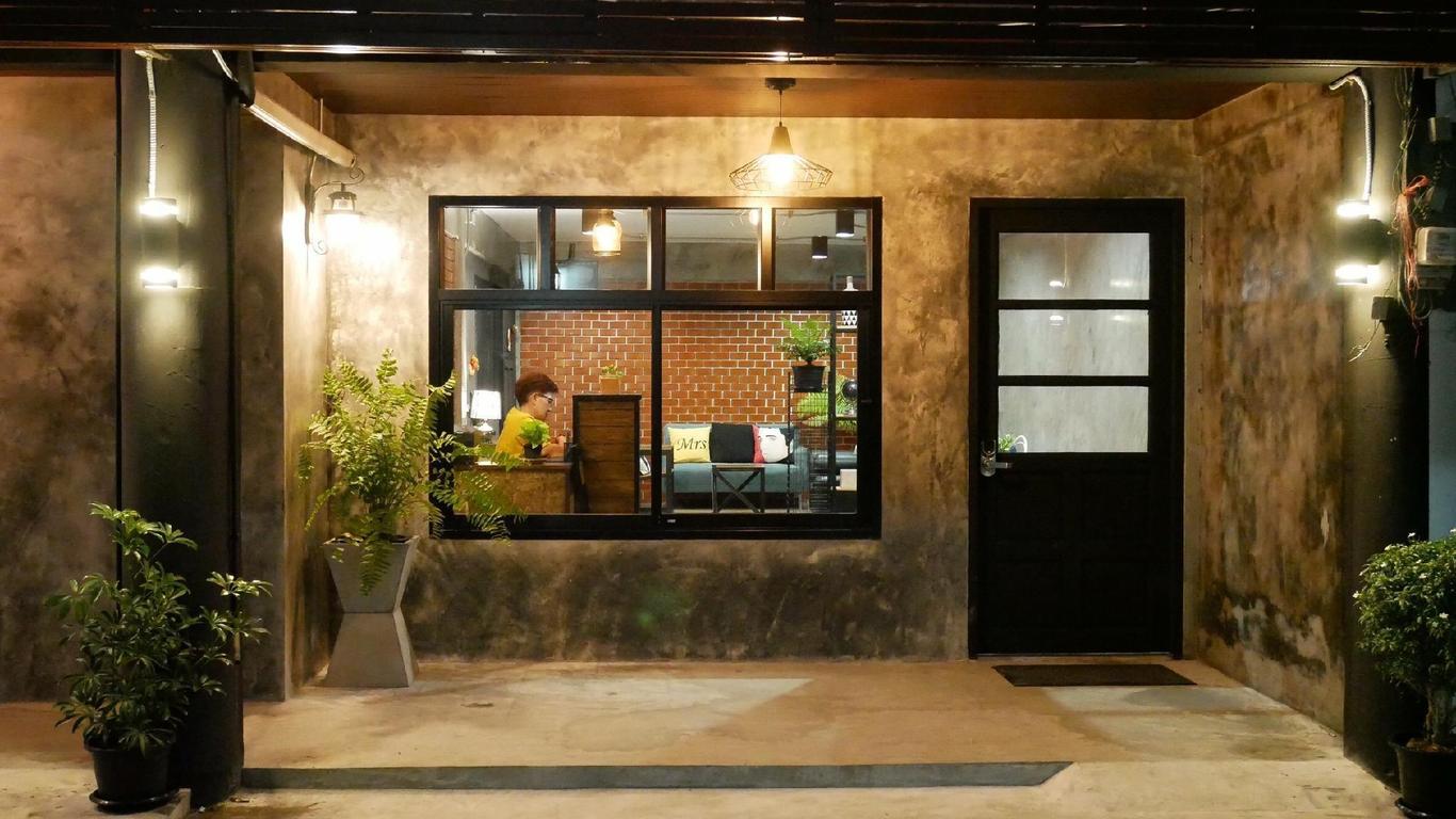 Neat Hostel
