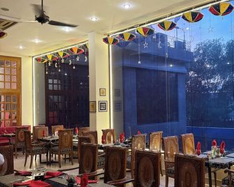 Indus Hotel - Hyderābād - Restaurant