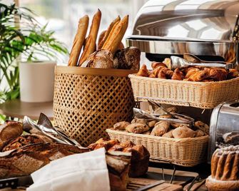 Residence Inn by Marriott Strasbourg - Estrasburgo - Buffet