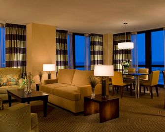 هيلتون شيكاغو اوهير ايربورت - روسيمونت - غرفة معيشة