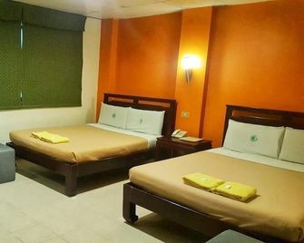 City Corporate Inn - Iloilo City - Quarto