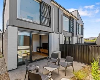 Rivers Abode - Wanaka - Patio