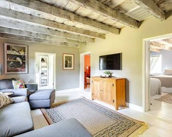 Farm Stay at Lansdowne Manor - Centreville - Sala de estar
