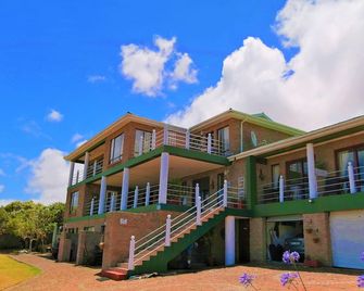 Amzee Bokmakierie Guest House - Mossel Bay - Edificio