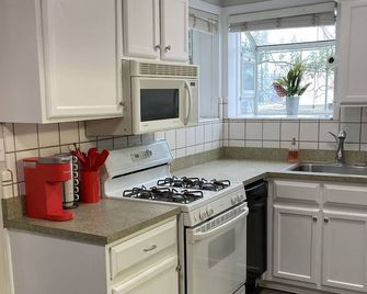 Convenient One Bedroom Hancock Condo - Austin - Cuisine