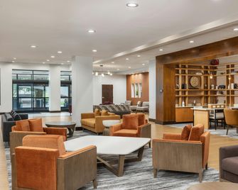 DoubleTree by Hilton Greensboro Airport - Greensboro - Lounge