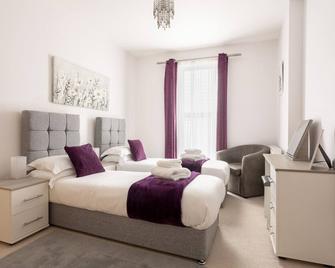 Queens Lodge, Redhill - Redhill - Bedroom