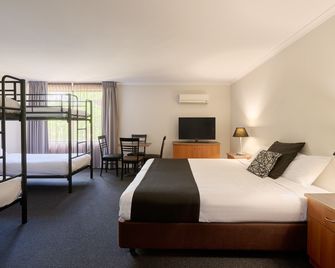 Abode Tuggeranong - Tuggeranong - Building