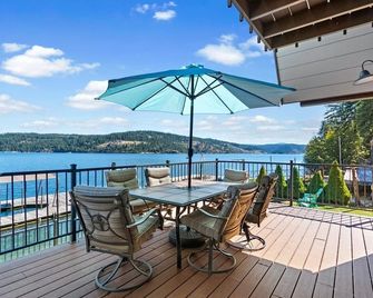 Barn Owl Cabin - Lakefront Home With A Private Dock - Harrison - Balcony