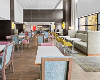 Hampton Inn & Suites Camp Springs/Andrews AFB - Camp Springs - Ресторан