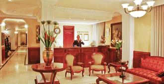 Hotel Castilla Real - Pereira - Front desk