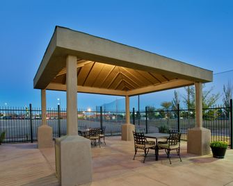 Candlewood Suites Roswell By IHG - רוזוול - פטיו