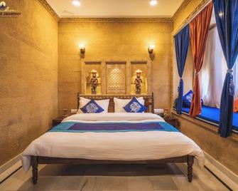 Gaji Hotel Jaisalmer - ג'יסלמר - חדר שינה