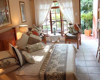 Harmony Guesthouse - Nelspruit - Wohnzimmer