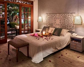 Lombok Hotel & Spa Antes Hotel Casablanca - Guaduas - Bedroom