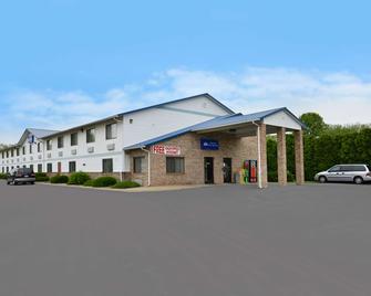 Americas Best Value Inn Champaign - Champaign - Edificio