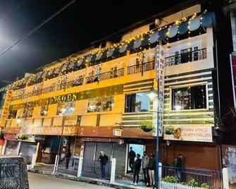 Monsoon Hotel - Shillong - Building