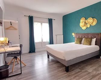 Logis Hôtel du Cerf - Бріар