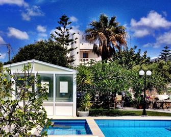 Irene Villa - Ierapetra - Piscina