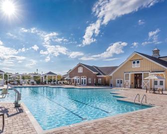 Busch Gardens, Waterpark Usa, William & Mary, Wyndham Governor's Green - Williamsburg - Pool