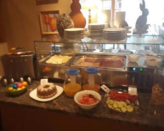 Ferien- Und Aktivhotel Zum Arber - Bodenmais - Buffet