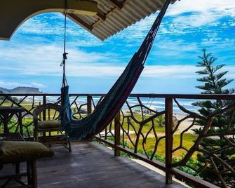 The Sea Garden House - Olón - Balcón