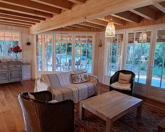 Beautiful family villa between Agapanthus and Bamboo - Lège-Cap-Ferret - Living room