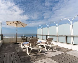 Best Western Hotel De La Plage - Saint-Nazaire - Balkon