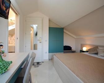 Askìa Rooms&breakfast - Ascea - Schlafzimmer