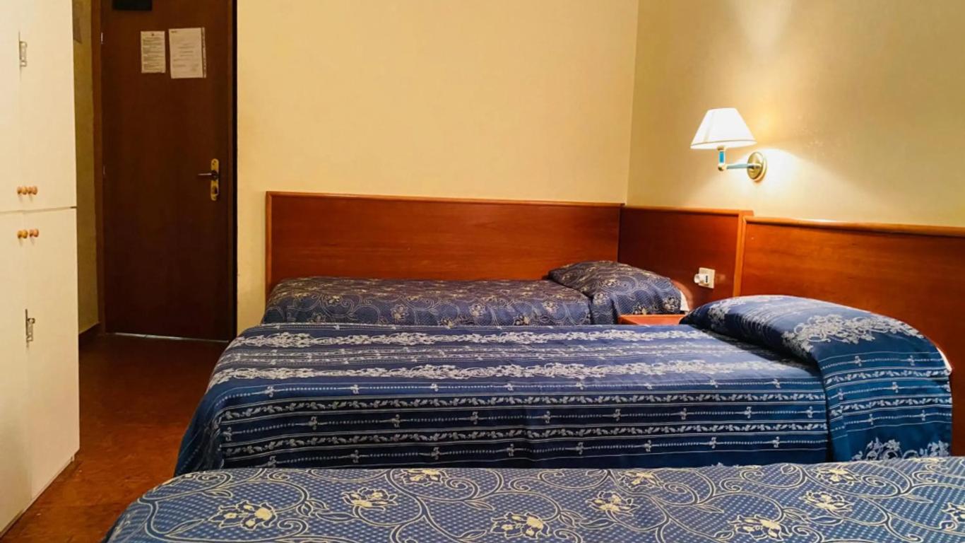 Hotel Ferrari