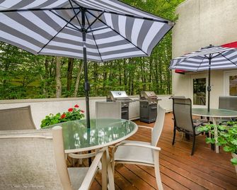 La Residence Suite Hotel - בלביו - פטיו