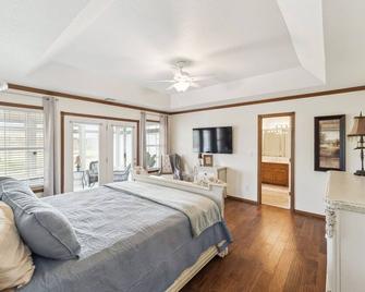 Tranquil 3 bedroom home in South Pryor AC,Wifi - Pryor - Schlafzimmer