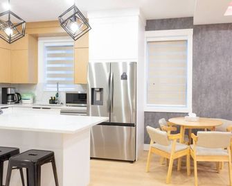 Elegant & stylish modern residence - Vancouver - Cocina