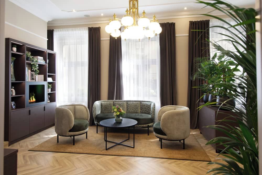 فندق دري كرونين فيينا سيتي