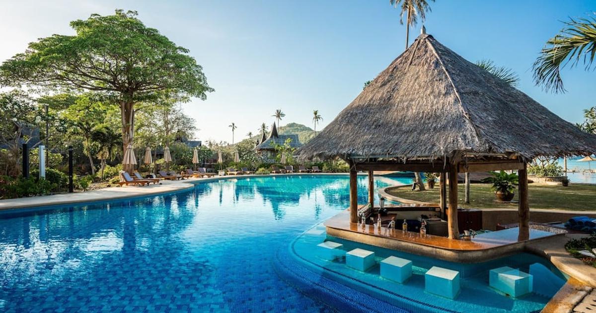 Saii Phi Phi Island Village £30 Ko Phi Phi Hotel Deals And Reviews Kayak 