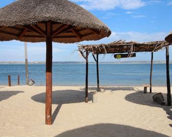 macoco resort - Luanda - Playa
