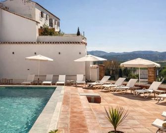 Apartamentos Avanel - Ronda